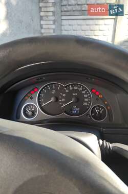 Микровэн Opel Meriva 2004 в  фото 6 Микровэн Opel Meriva 2004 в