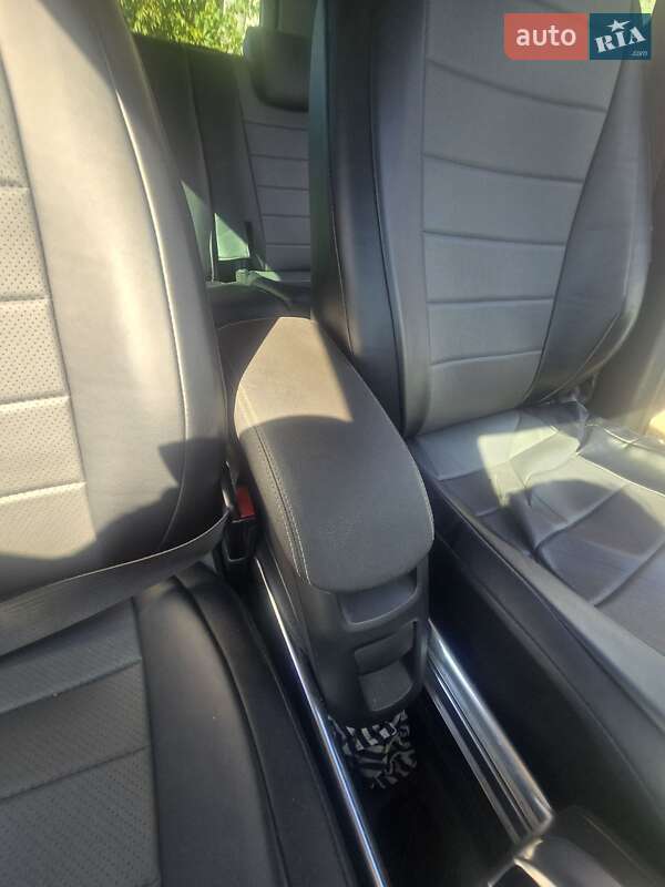 Микровэн Opel Meriva 2015 в Гостомеле