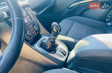 Микровэн Opel Meriva 2013 в 