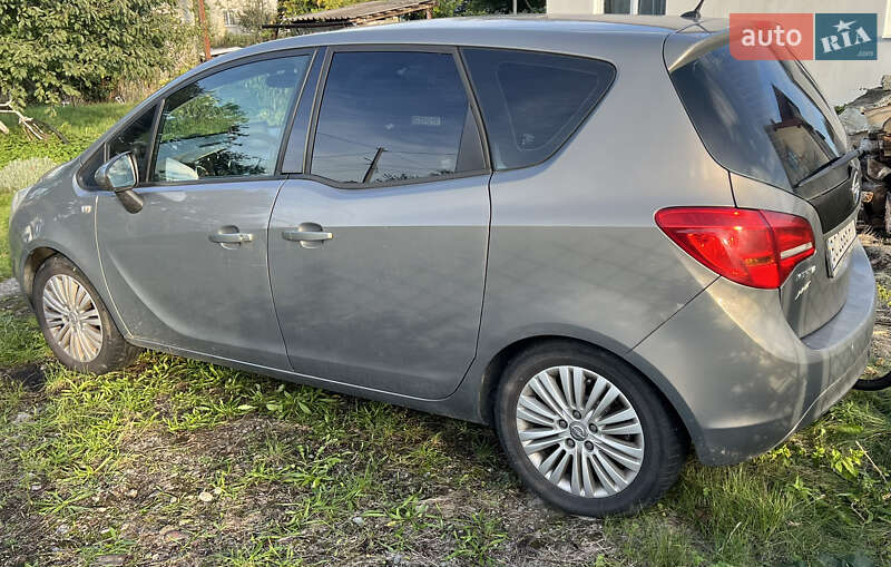 Микровэн Opel Meriva 2011 в Стрые