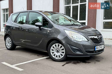 Микровэн Opel Meriva 2011 в Киеве