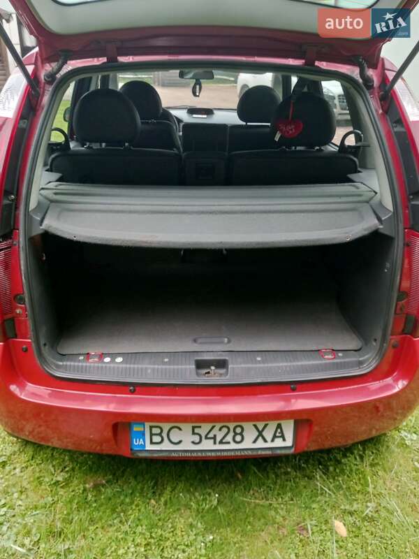 Микровэн Opel Meriva 2003 в Самборе