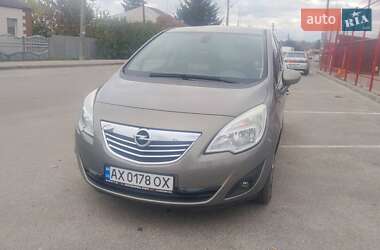 Микровэн Opel Meriva 2011 в Харькове