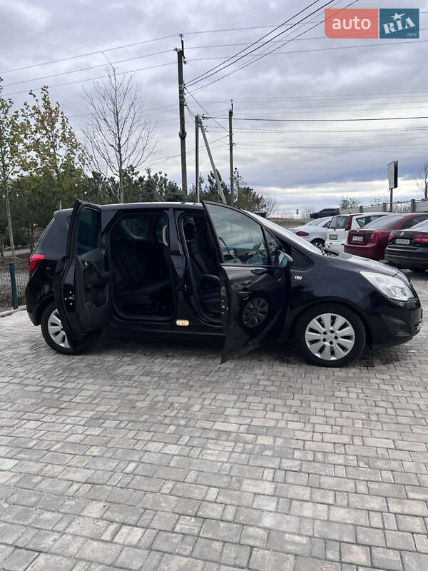 Микровэн Opel Meriva 2010 в Святопетровское фото 4 Микровэн Opel Meriva 2010 в Святопетровское