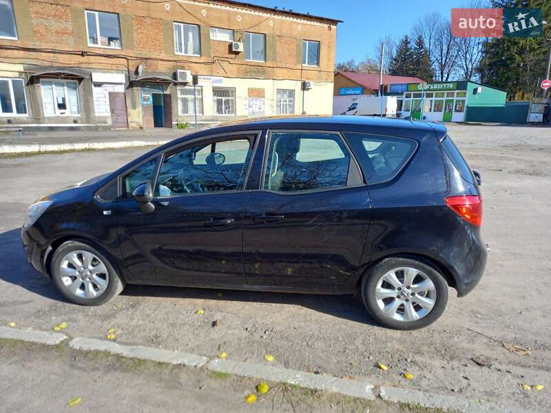 Микровэн Opel Meriva 2011 в Виннице