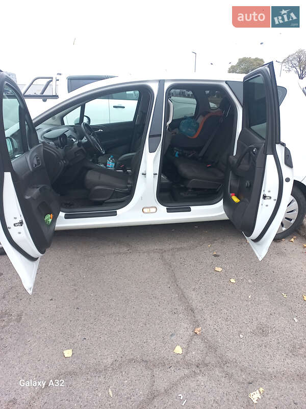 Микровэн Opel Meriva 2010 в Черкассах