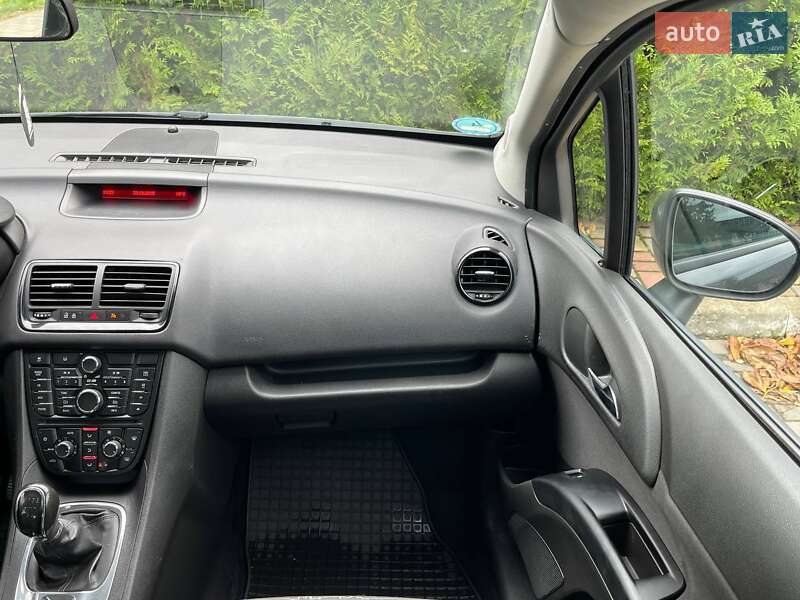 Микровэн Opel Meriva 2011 в Луцке фото 20 Микровэн Opel Meriva 2011 в Луцке