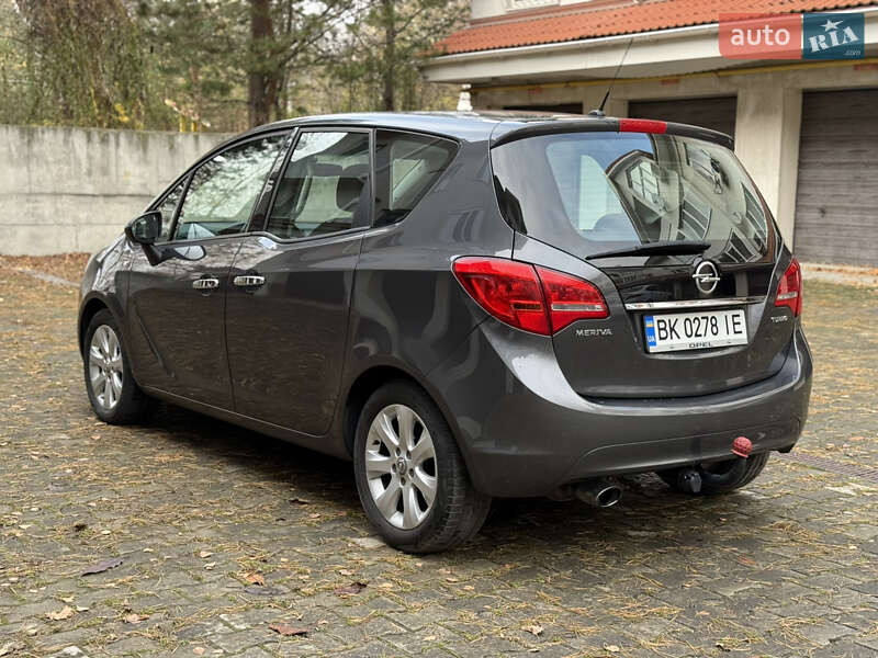 Микровэн Opel Meriva 2010 в Киеве