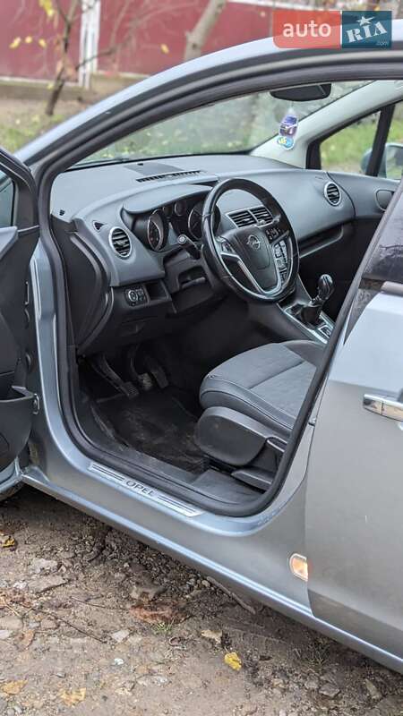 Микровэн Opel Meriva 2010 в Могилев-Подольске фото 29 Микровэн Opel Meriva 2010 в Могилев-Подольске