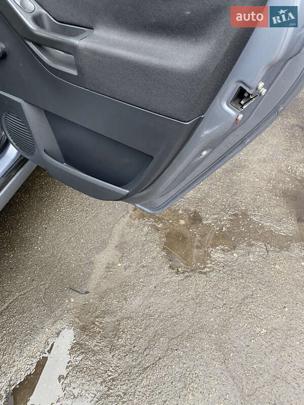 Микровэн Opel Meriva 2006 в Киеве