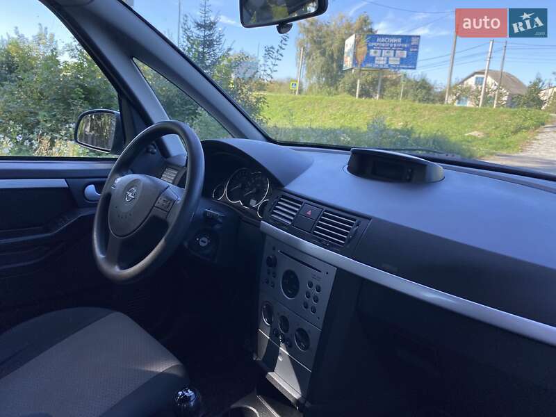 Микровэн Opel Meriva 2006 в Вознесенске