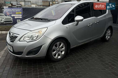 Микровэн Opel Meriva 2012 в Хмельницком
