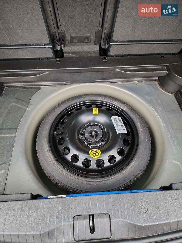 Микровэн Opel Meriva 2011 в Харькове