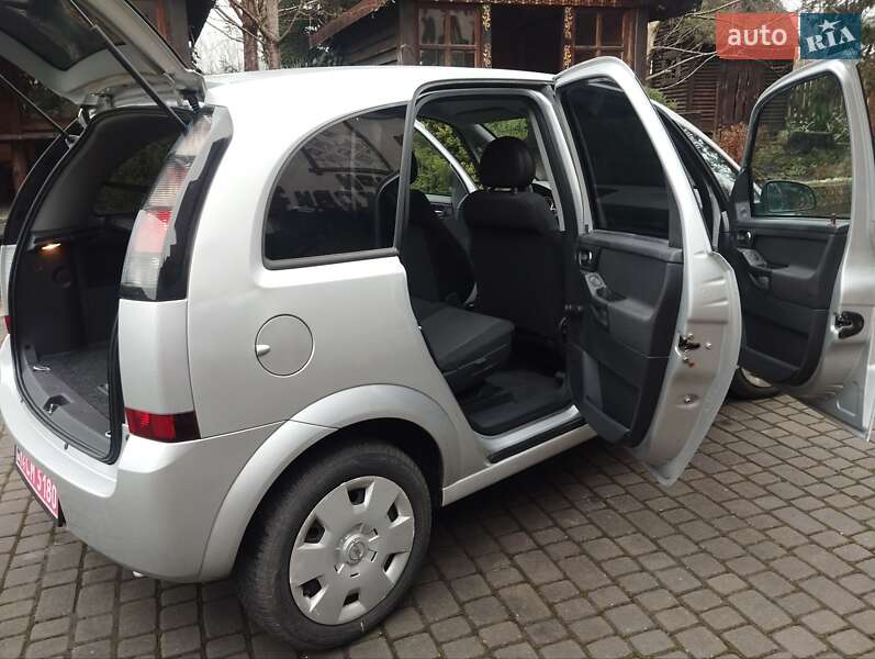 Микровэн Opel Meriva 2009 в Львове