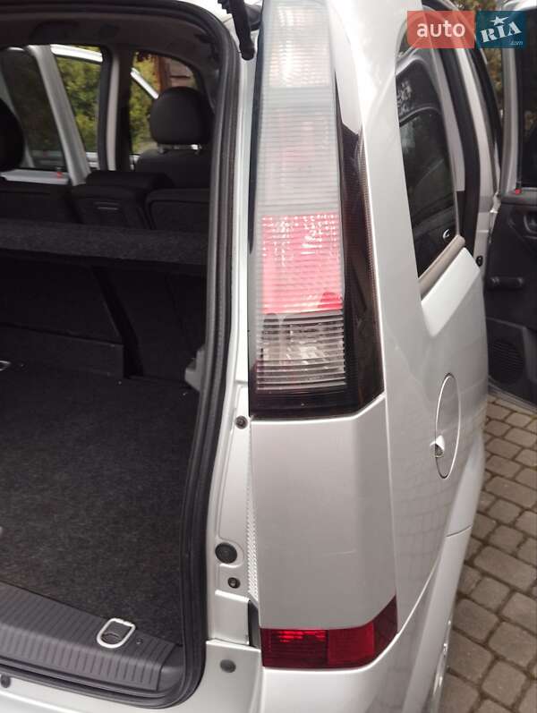 Микровэн Opel Meriva 2009 в Львове