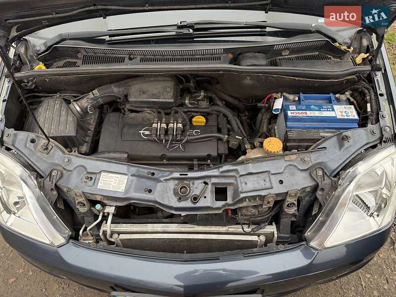 Микровэн Opel Meriva 2007 в Киеве