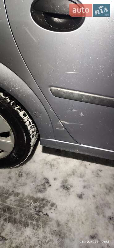 Мікровен Opel Meriva 2004 в Долині