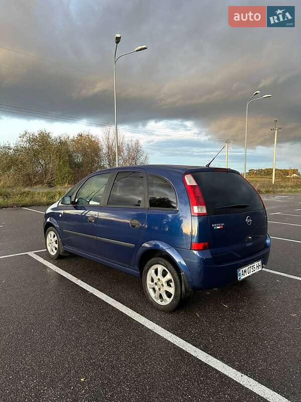 Мікровен Opel Meriva 2004 в Демідові