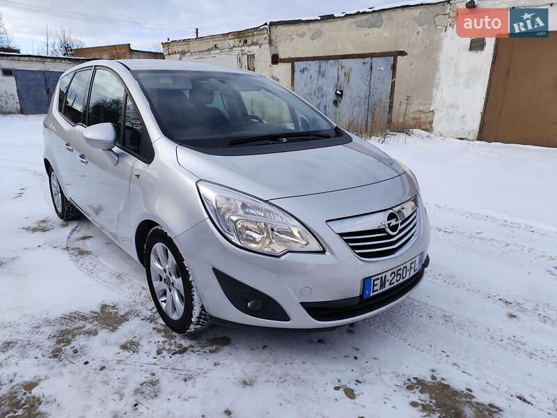 Мікровен Opel Meriva 2010 в Калуші