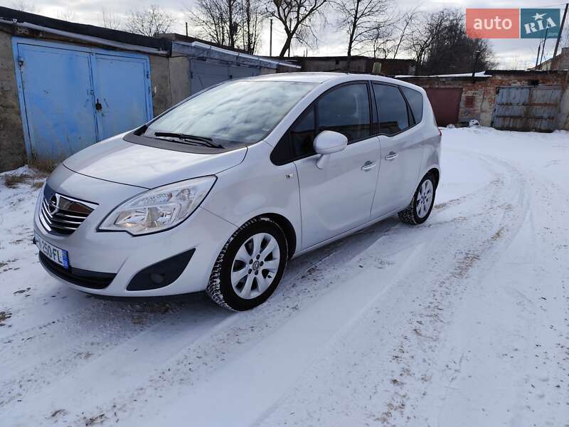 Мікровен Opel Meriva 2010 в Калуші