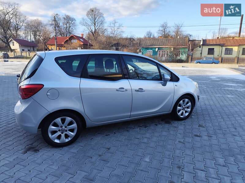 Мікровен Opel Meriva 2010 в Калуші