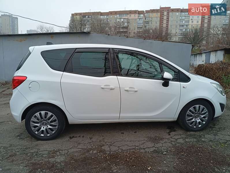 Микровэн Opel Meriva 2012 в Киеве фото 6 Микровэн Opel Meriva 2012 в Киеве