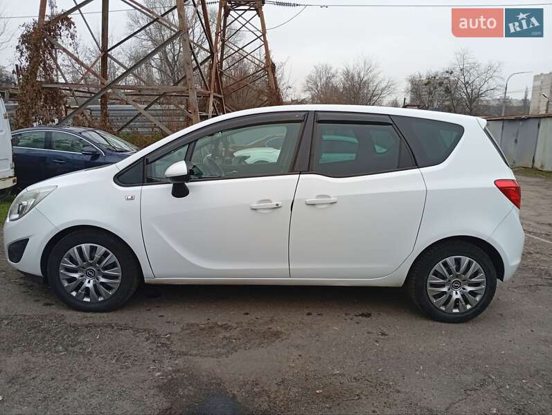 Микровэн Opel Meriva 2012 в Киеве фото 2 Микровэн Opel Meriva 2012 в Киеве