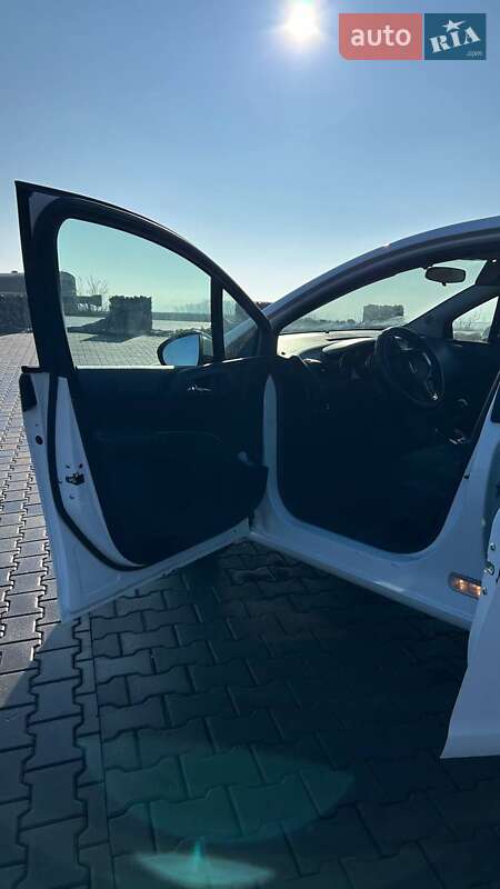 Микровэн Opel Meriva 2010 в Черновцах фото 10 Микровэн Opel Meriva 2010 в Черновцах