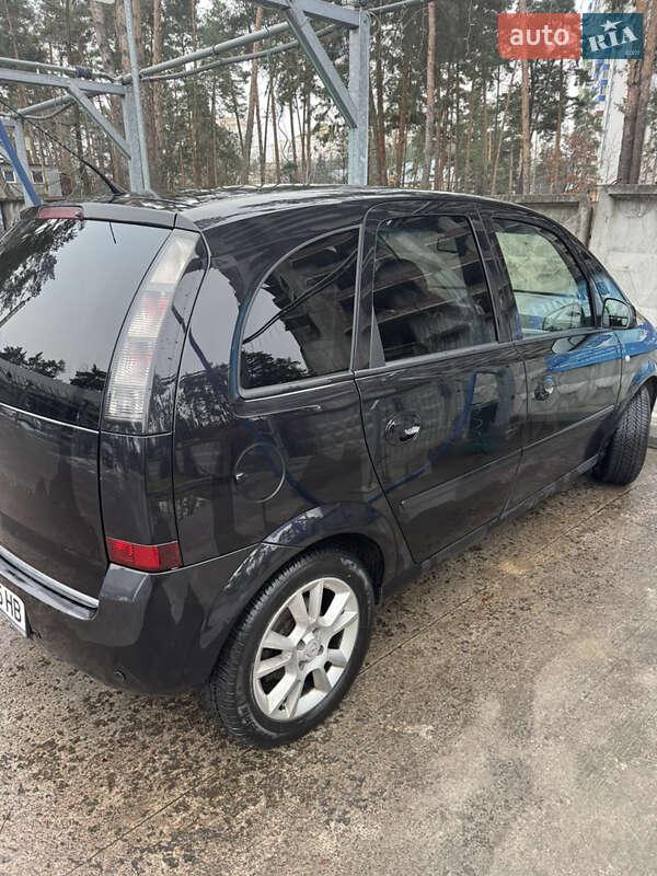 Opel Meriva 2010