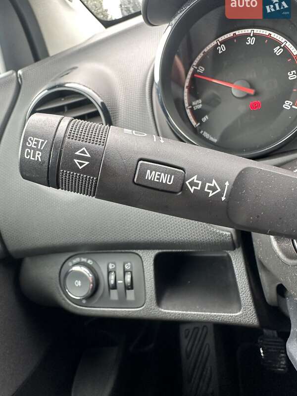 Микровэн Opel Meriva 2014 в Белогородке