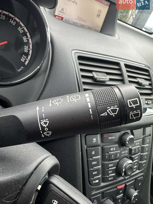 Микровэн Opel Meriva 2014 в Белогородке