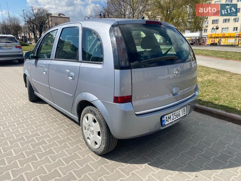 Мікровен Opel Meriva 2009 в Звягелі