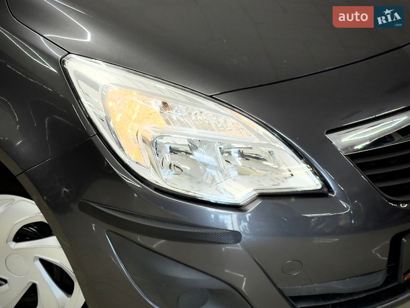 Микровэн Opel Meriva 2012 в Николаеве