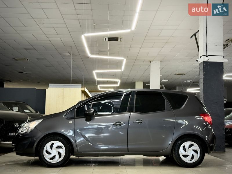 Микровэн Opel Meriva 2012 в Николаеве