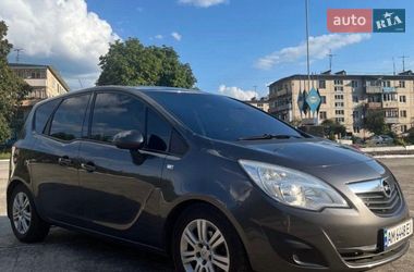 Микровэн Opel Meriva 2010 в Радомышле