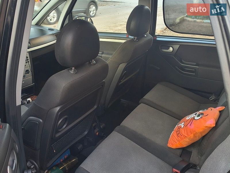 Микровэн Opel Meriva 2005 в Кривом Роге