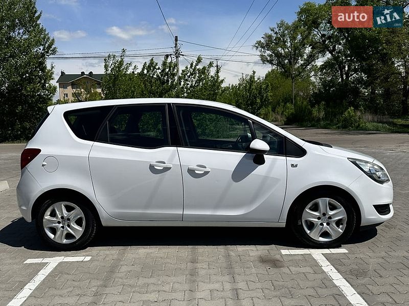 Микровэн Opel Meriva 2014 в Белогородке