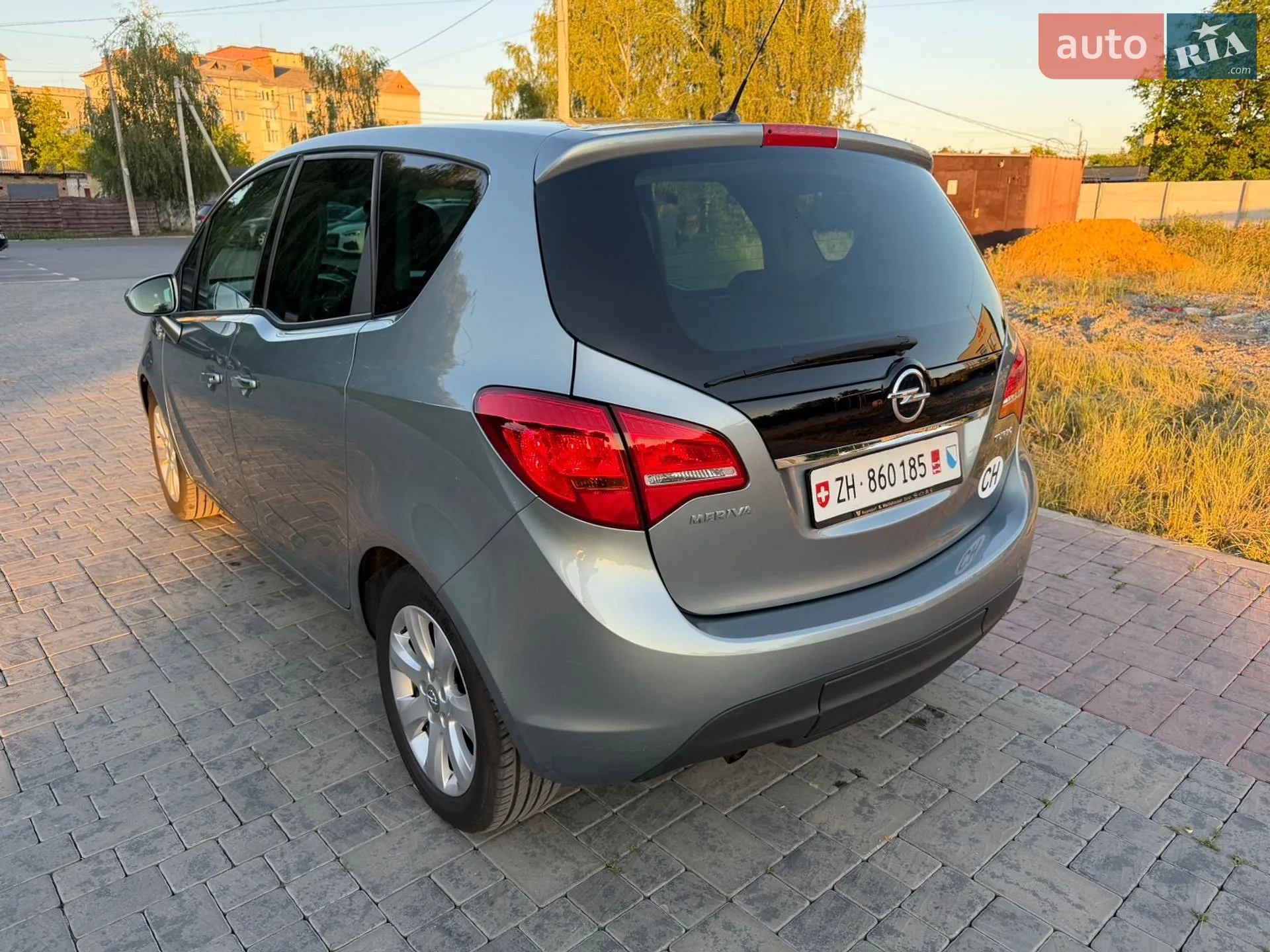 2011 Opel Meriva - мініатюра 2