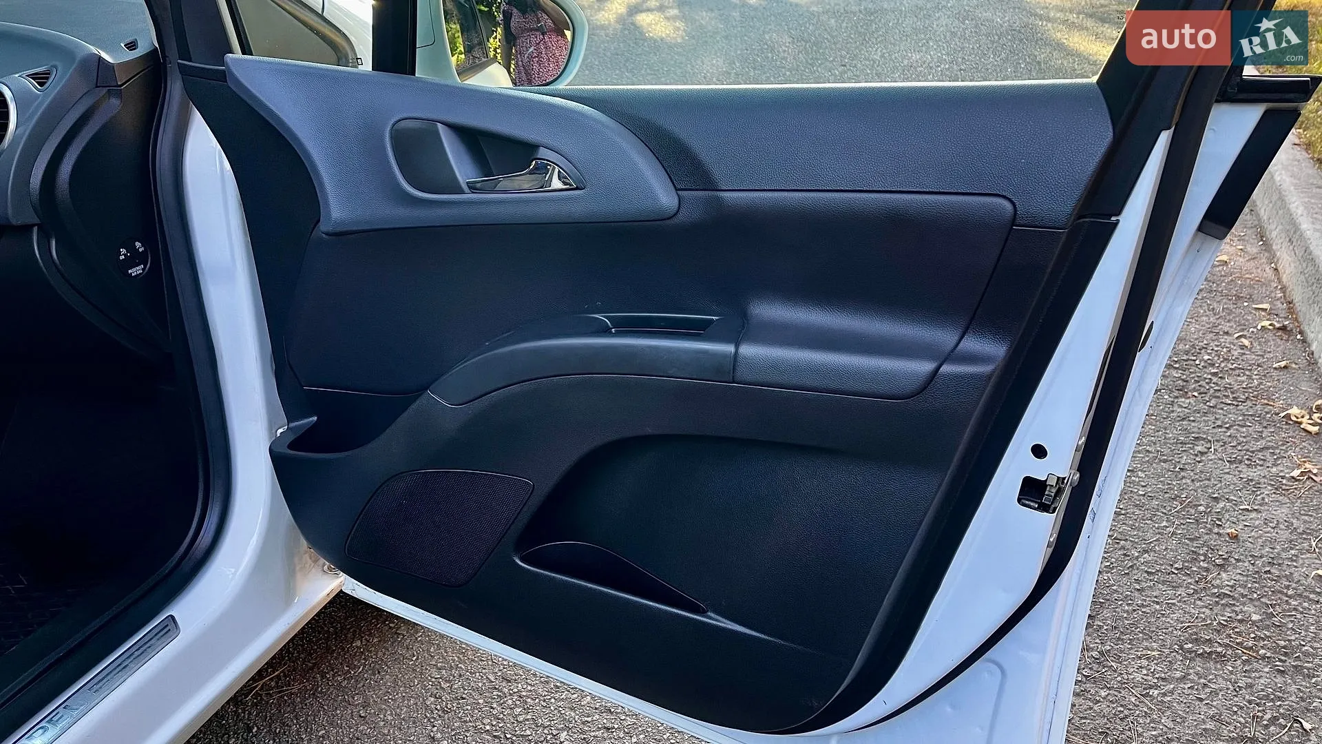2010 Opel Meriva - мініатюра 19