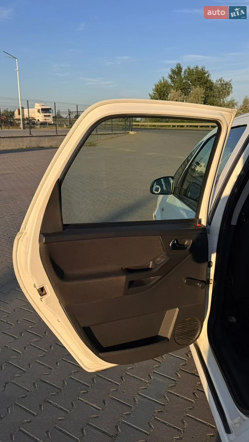 2010 Opel Meriva - мініатюра 8