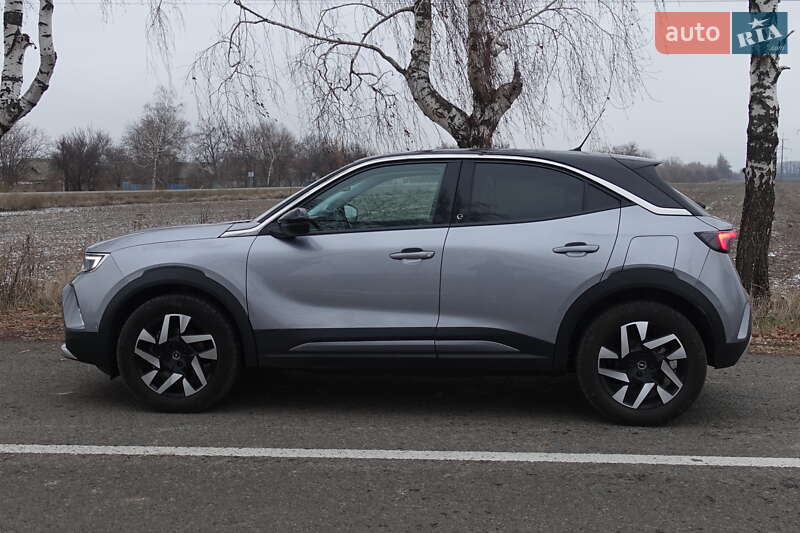 Позашляховик / Кросовер Opel Mokka-e 2021 в 