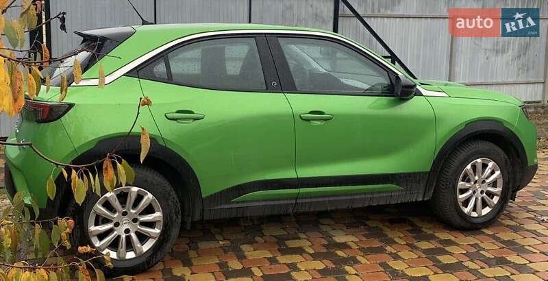 Внедорожник / Кроссовер Opel Mokka-e 2021 в Киеве