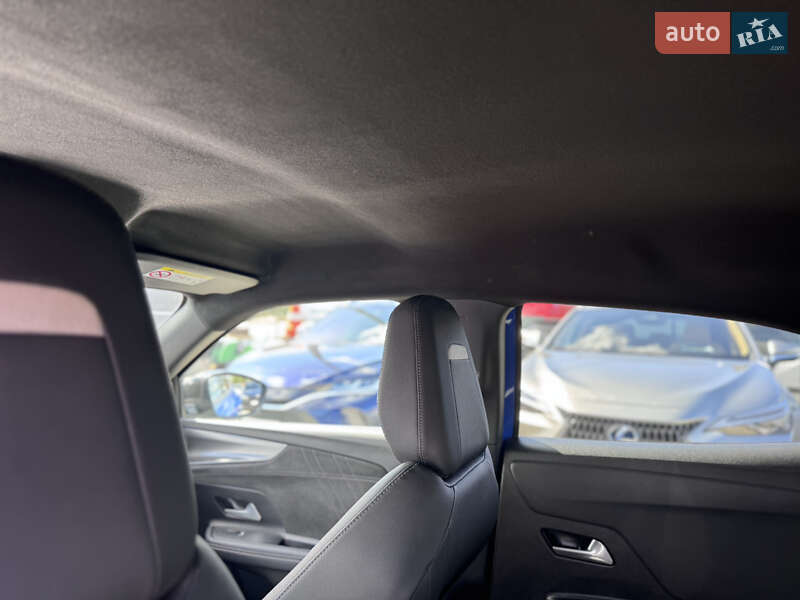 Внедорожник / Кроссовер Opel Mokka-e 2022 в Ивано-Франковске