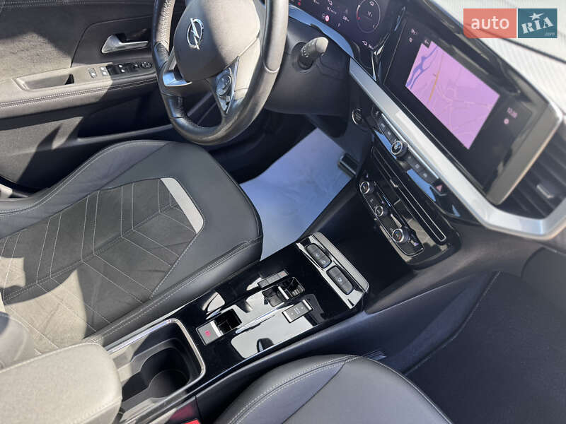 Внедорожник / Кроссовер Opel Mokka-e 2022 в Ивано-Франковске