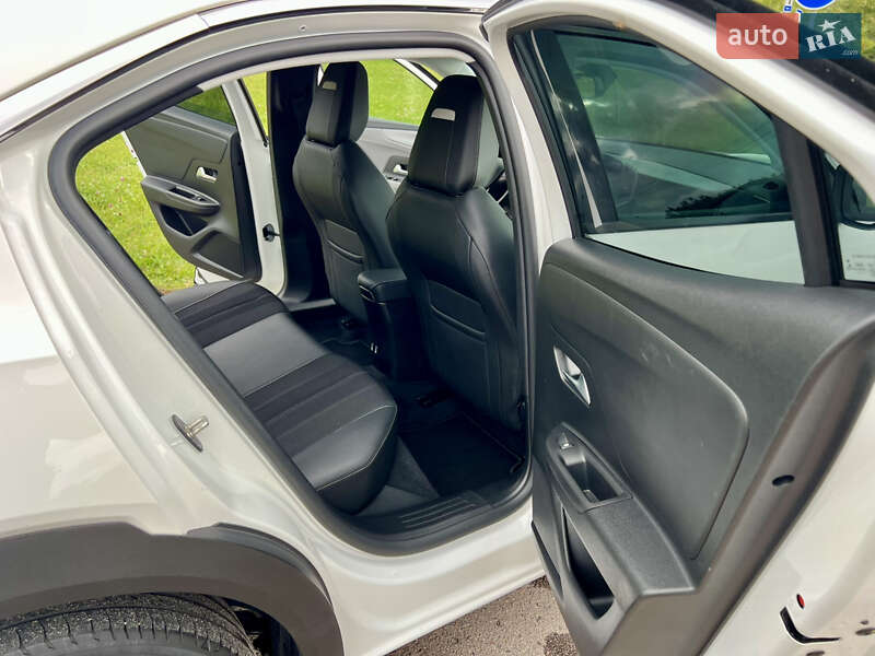 Внедорожник / Кроссовер Opel Mokka-e 2021 в Ровно