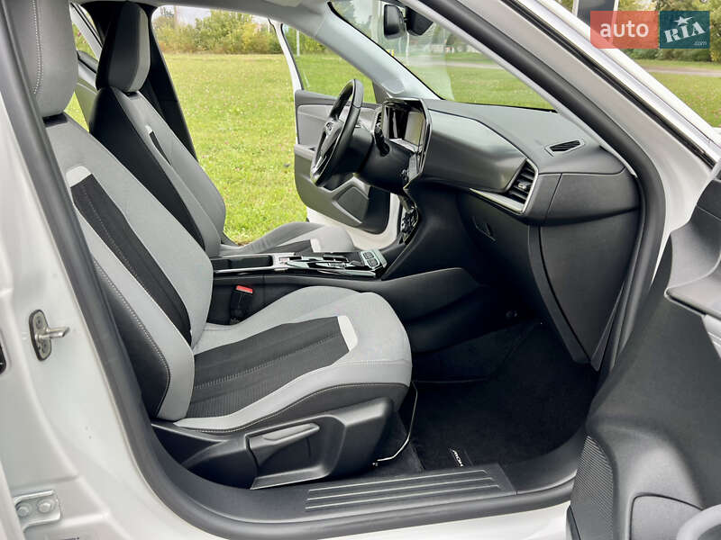 Внедорожник / Кроссовер Opel Mokka-e 2021 в Ровно