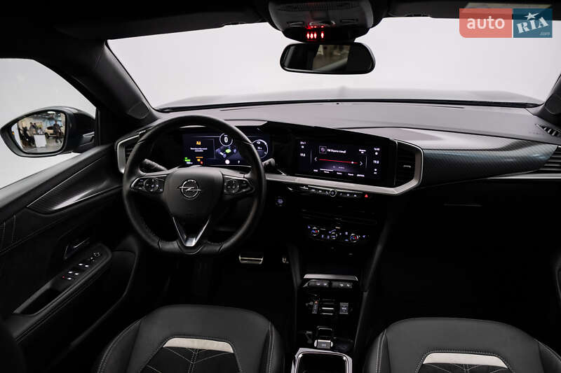Внедорожник / Кроссовер Opel Mokka-e 2024 в Киеве