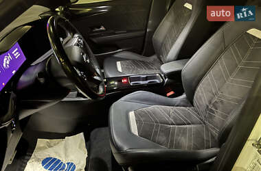 Внедорожник / Кроссовер Opel Mokka-e 2021 в 