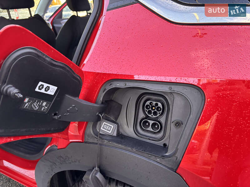 Позашляховик / Кросовер Opel Mokka-e 2022 в Києві