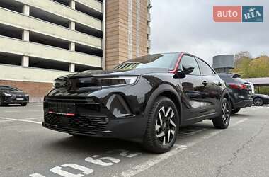Позашляховик / Кросовер Opel Mokka-e 2023 в  фото 27 Позашляховик / Кросовер Opel Mokka-e 2023 в